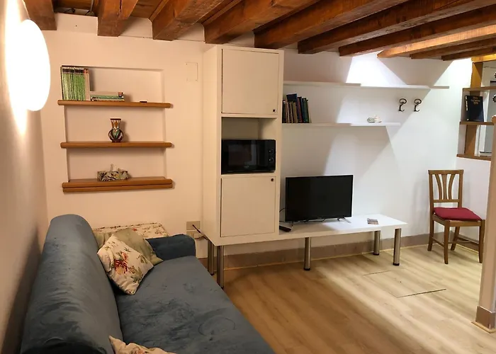 Ninette Home